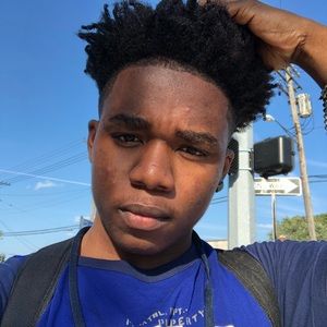 Meet your Posher, Gregory